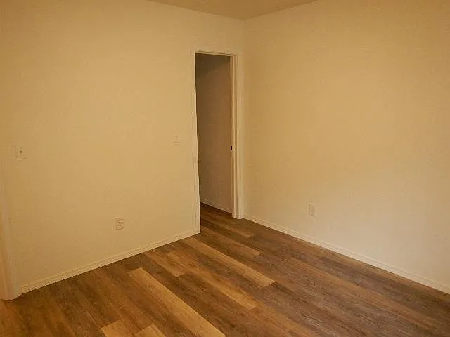 609 Grant Ln SW #B — Photo 15