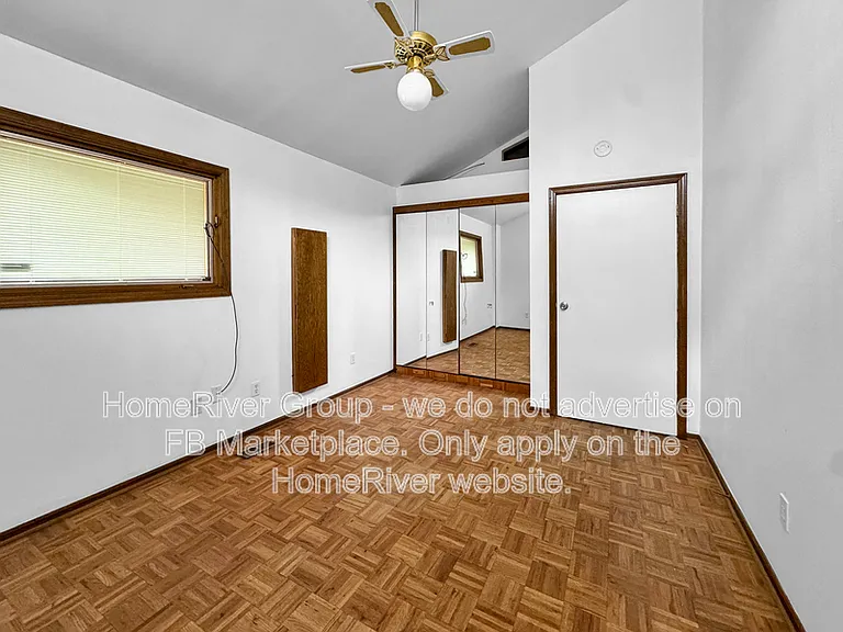 4720 NE 31st St — Photo 10