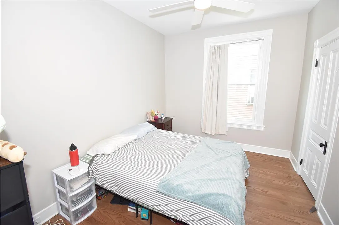 1 bed, 1.0 bath, 800 sqft, $1,600 — Photo 4