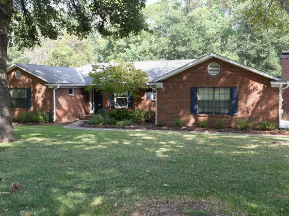 3065 Foley Dr, Tallahassee, FL 32309