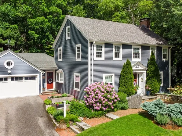 42 Buckman Dr, Lexington, MA 02421