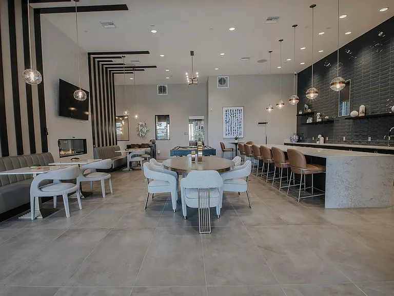 Level 25 at The Curve by Picerne — Photo 76