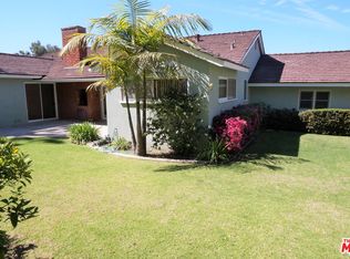 1326 Allenford Ave, Los Angeles, CA 90049