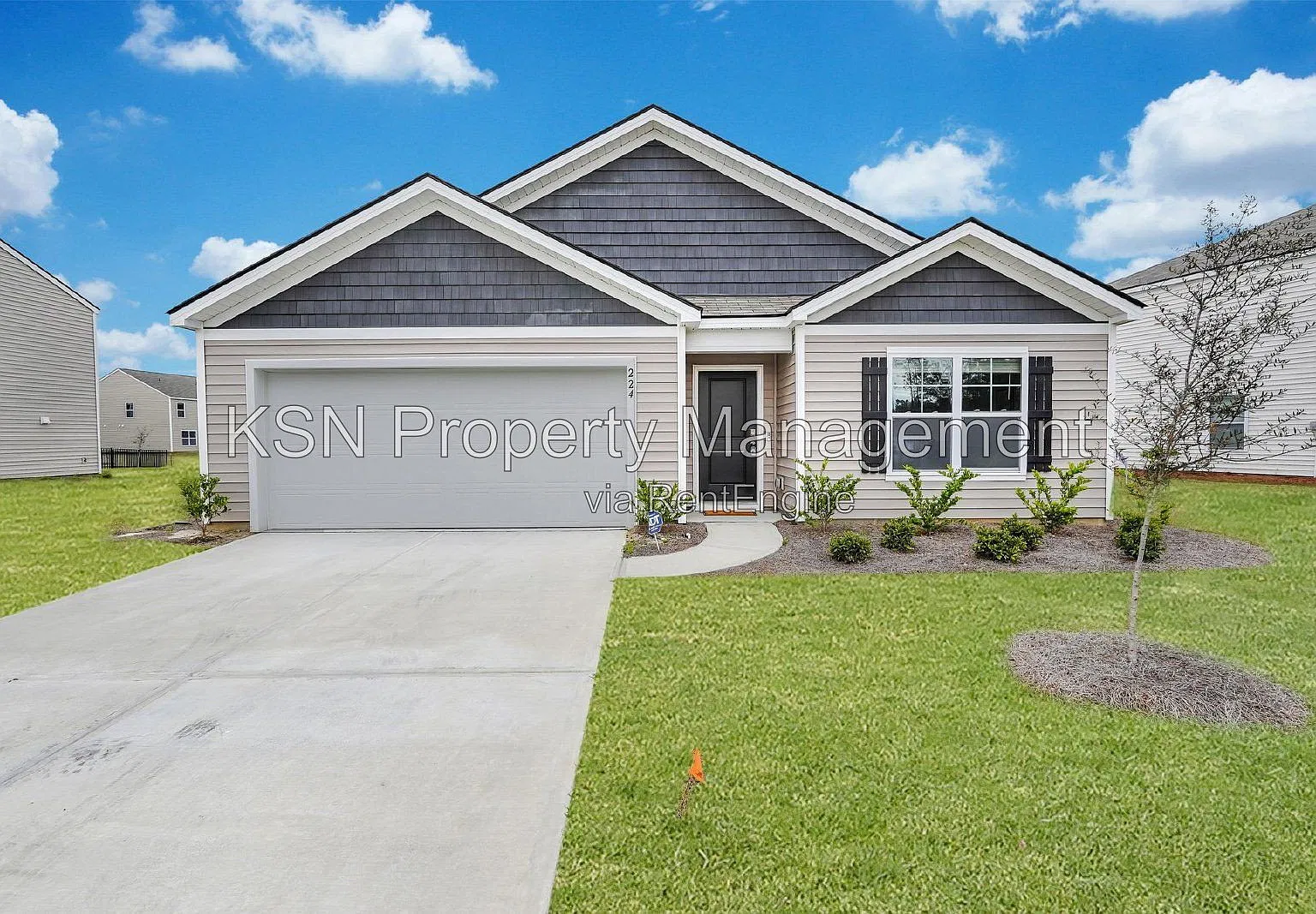 4 bed, 2.0 bath, 1775 sqft, $3,700 — Photo 1