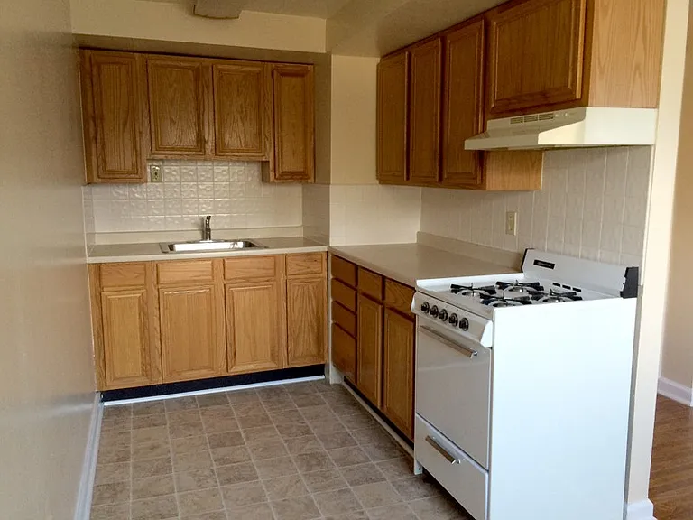 222 Blake Ave #2 — Photo 3