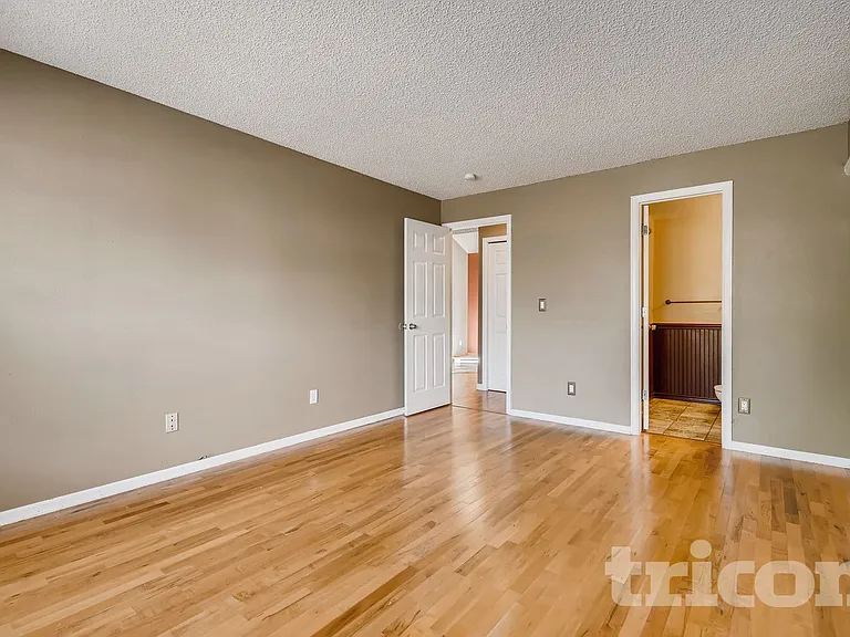 13722 W 64th Dr — Photo 10