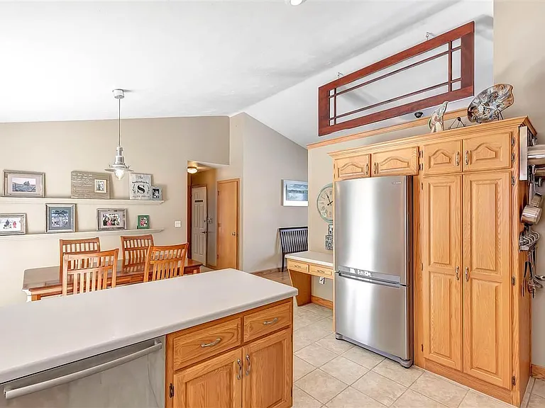 2655 Saint Ann Dr — Photo 4