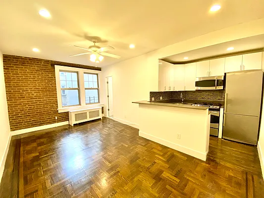 Rented by Douglas Elliman | media 2