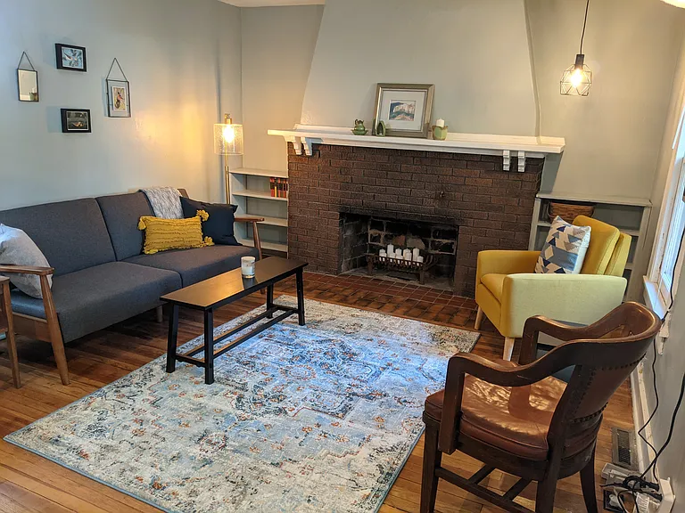 854 Terry Pl — Photo 4