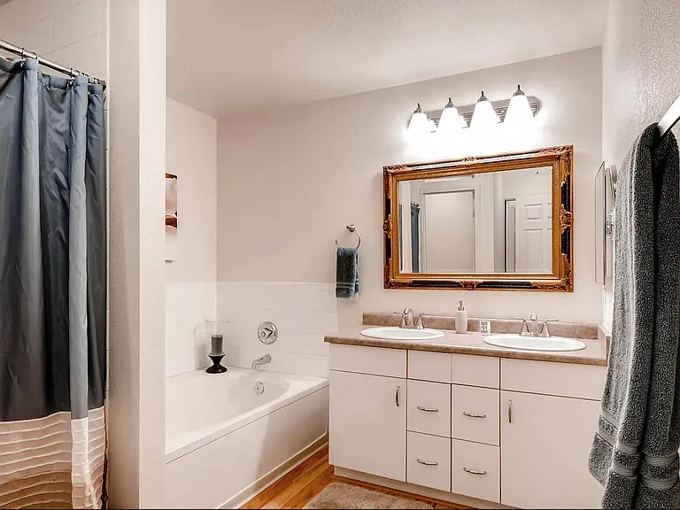 6506 Silver Mesa Dr #C — Photo 35