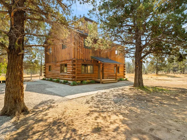 17437 Ivy Ln, Sisters, OR 97759