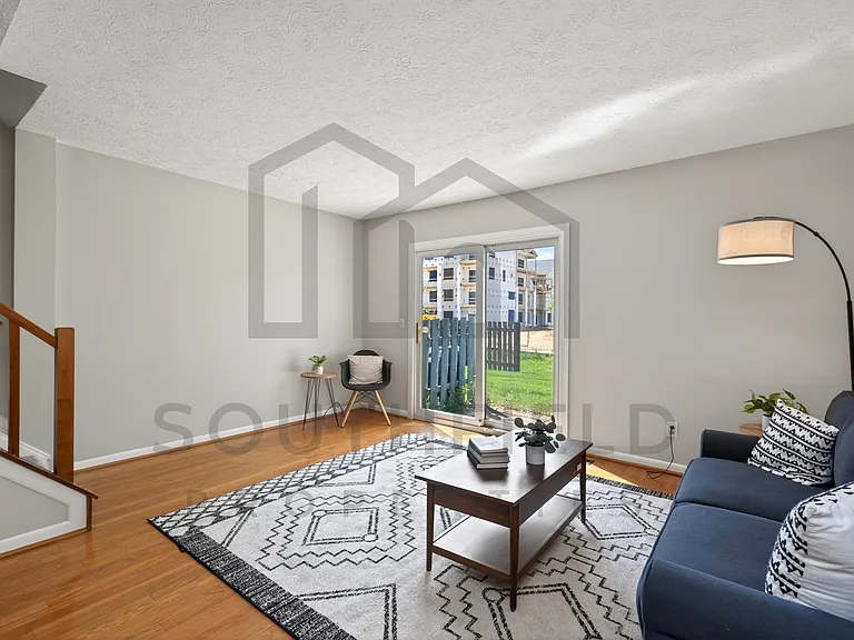 1069 Crisfield Dr #1 — Photo 13