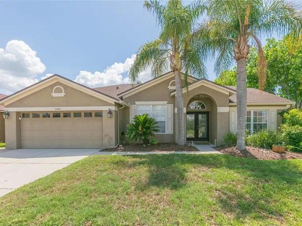 5315 Spectacular Bid Dr, Zephyrhills, FL 33544