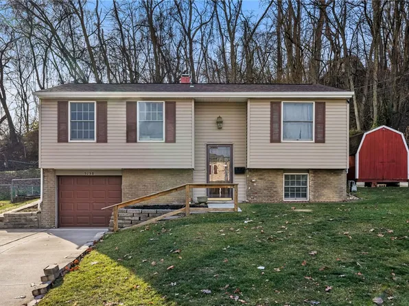 5158 Elmwood Dr, Pittsburgh, PA 15227