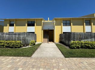 598 N Wickham Rd APT 75, Melbourne, FL 32935
