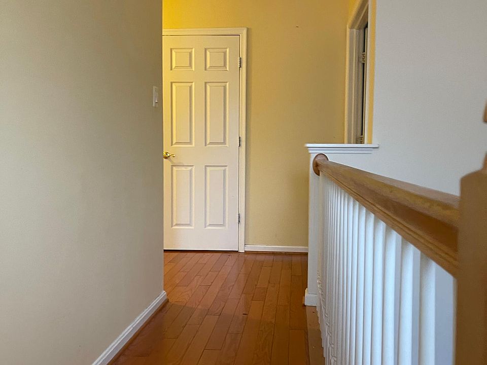 1st image of 13428 Burrough Farm Dr