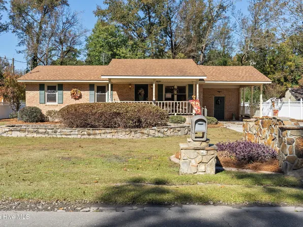 213 E Best Street, Warsaw, NC 28398