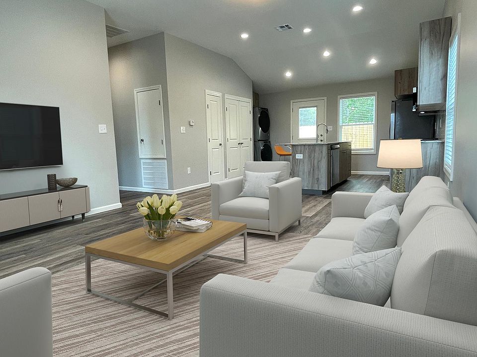 1st image of 173 Southside St #1