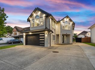 31626 Harmony Ct, Abbotsford, BC V2T6S7