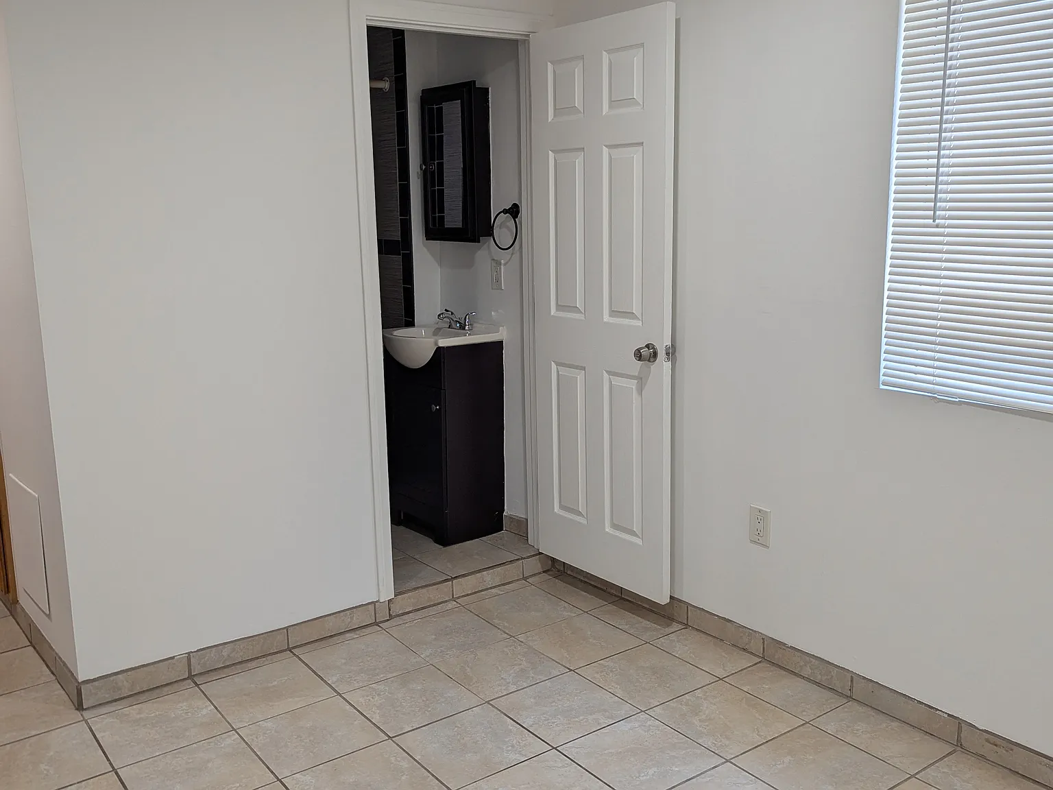 1 bed, 475 sqft, $1,850 — Photo 4
