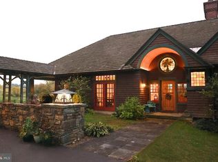 895 Copes Ln, West Chester, PA 19380