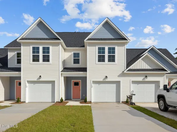 120 Bridge Point Circle #2c, Cedar Point, NC 28584