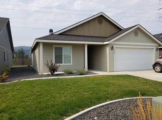 7867 Kayak Ct, Rathdrum, ID 83858