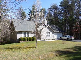 107 Stratford Dr, Fairfield Glade, TN 38558