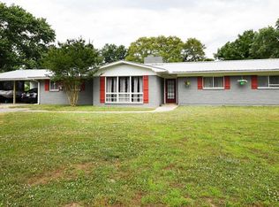 301 S Wilson Heights Rd NE, Cleveland, TN 37312