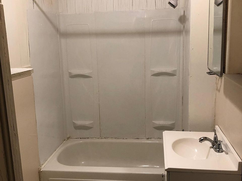 453 N Missouri St 1, Liberty, MO 64068 Zillow