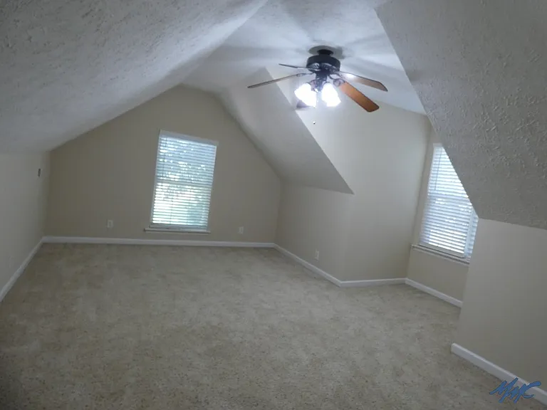 419 Conhocken Ct — Photo 15