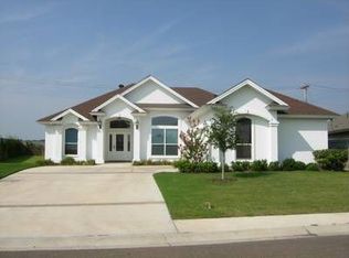 3142 Dos Reales Loop, Laredo, TX 78045