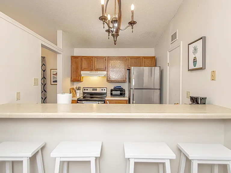 20 Woodhill Dr — Photo 8