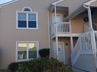 1406 Beacon Hill Dr, Southampton, PA 18966