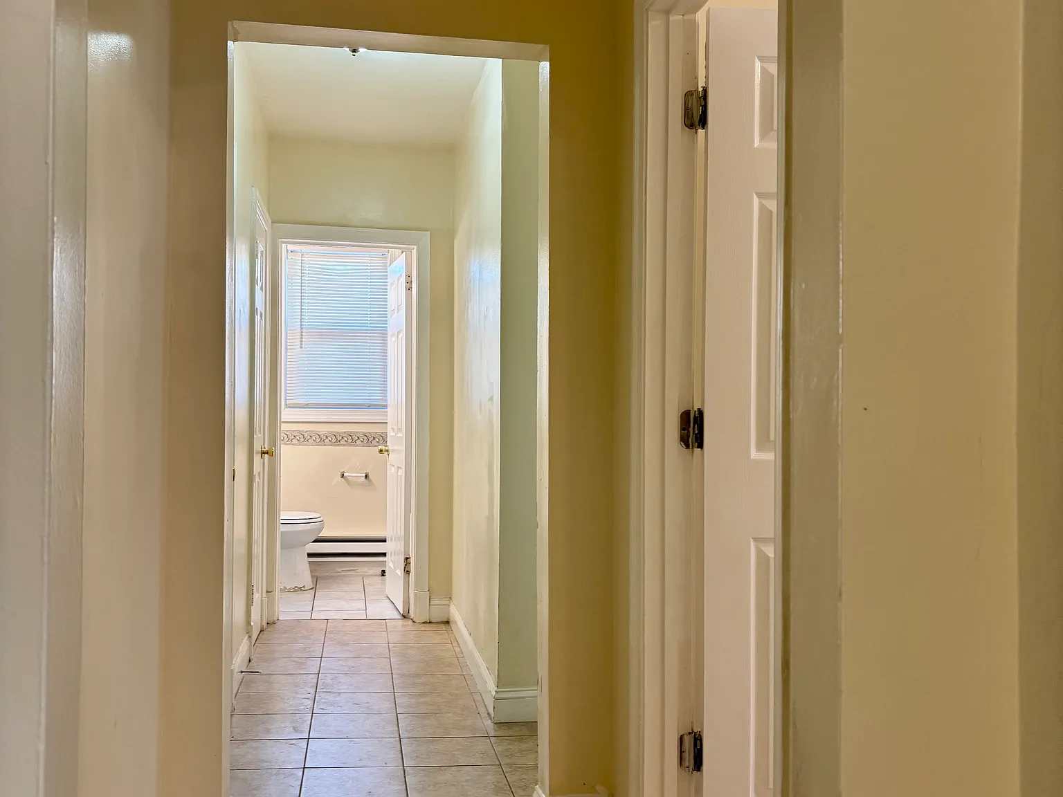 2 bed, 850 sqft, $1,800 — Photo 3