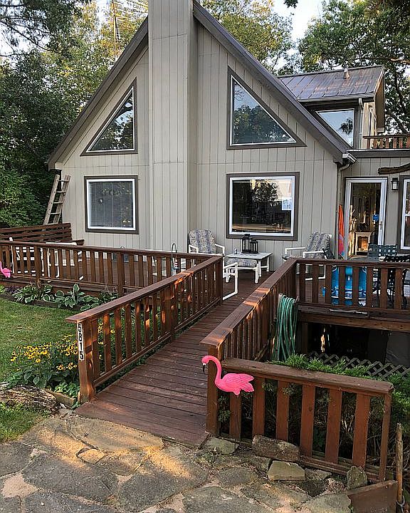 1st image of 5815 Oak Dr