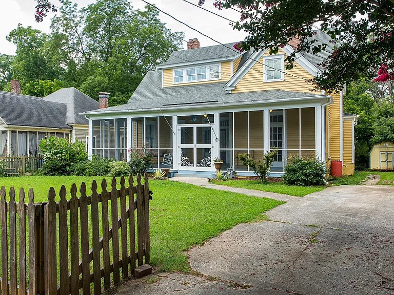 765 Woodland Ave SE — Photo 66