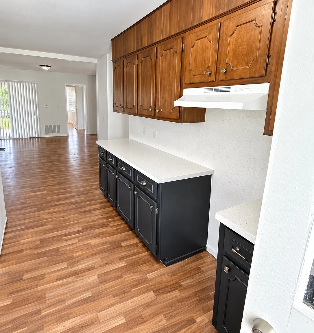3 bed, 2.5 bath, 2029 sqft, $1,450 — Photo 4
