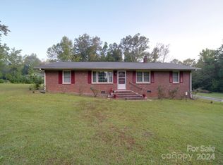 1009 Davis Dr, Chester, SC 29706