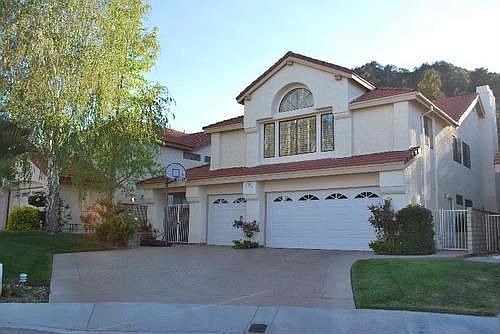 1st image of 25203 Keats Ln