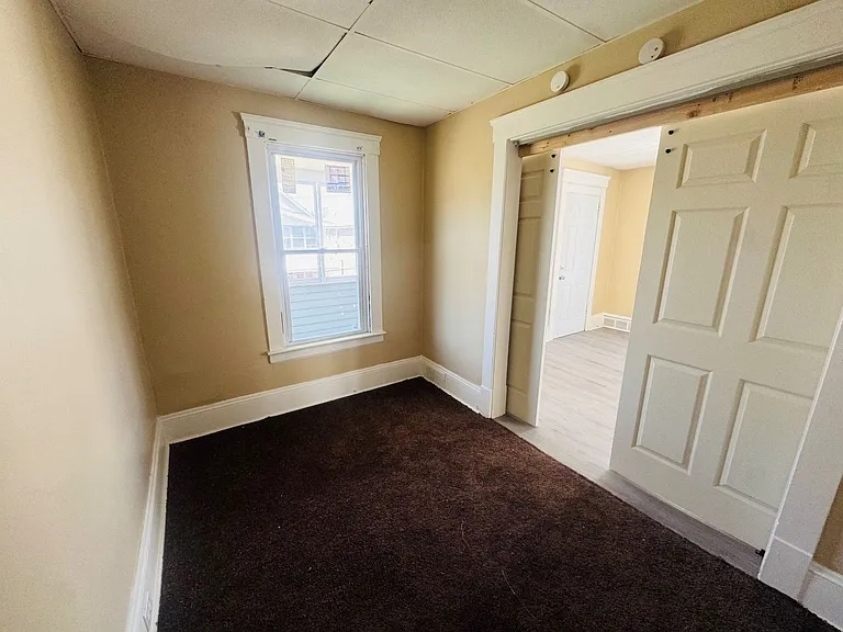 3405 Roehl Ave — Photo 16