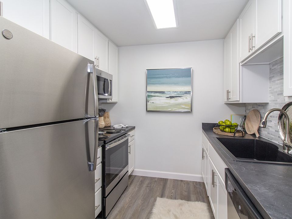 The Westbrook - One Bedroom One Bath Apartment Home