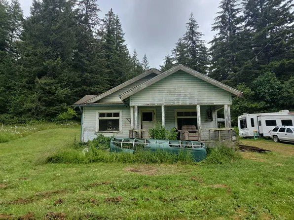 53485 Bear Creek Rd, Bandon, OR 97411