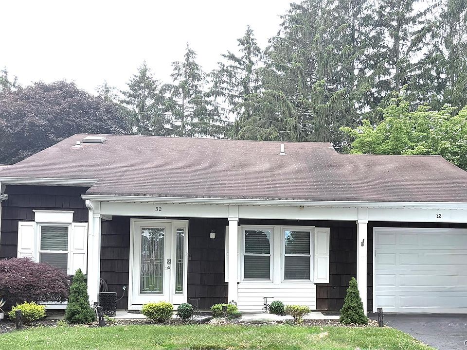 1st image of 32 Hearthside Drive