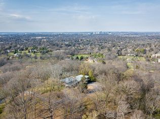 940 Overton Lea Rd, Nashville, TN 37220