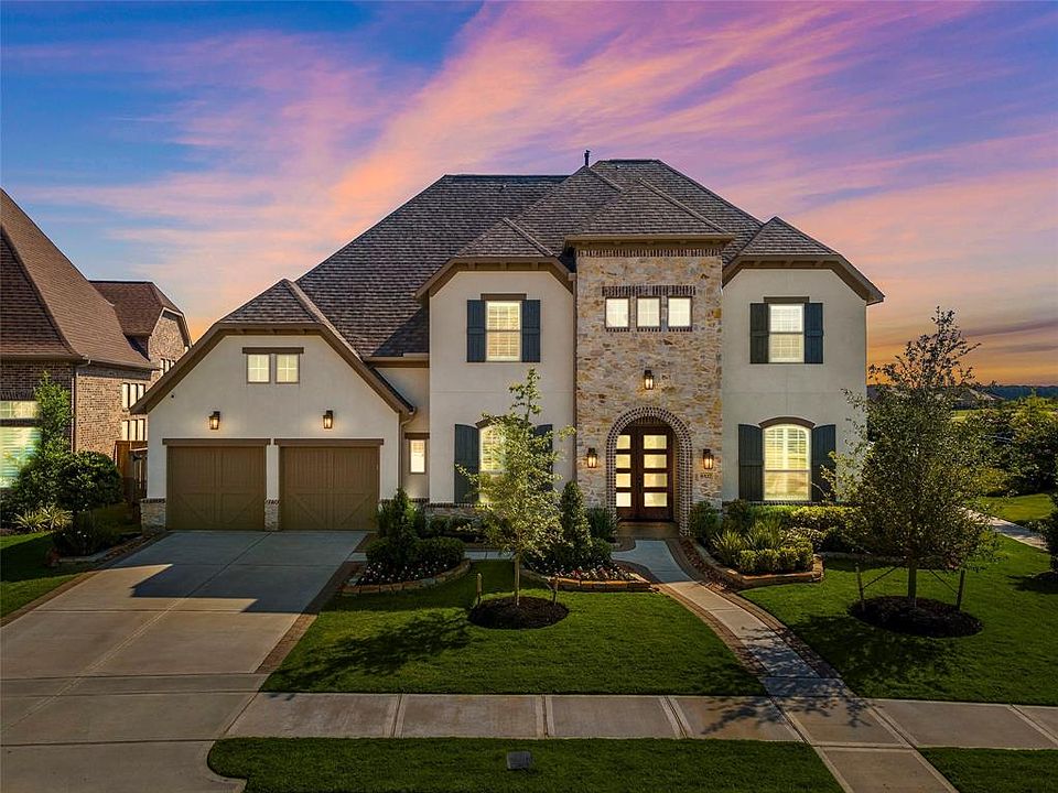 1st image of 6527 Woodleaf Lake Loop
