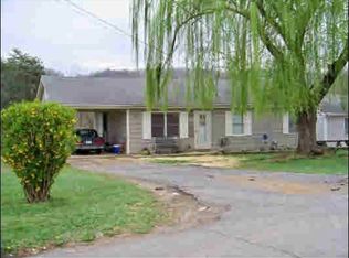 112 Mountain View Cir, Johnson City, TN 37601