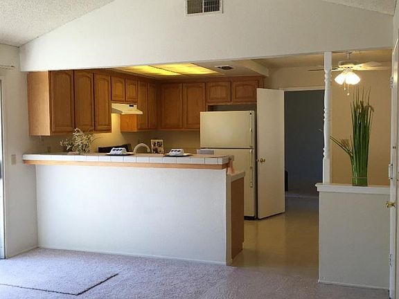 4th image of 4380 Oxwood Dr