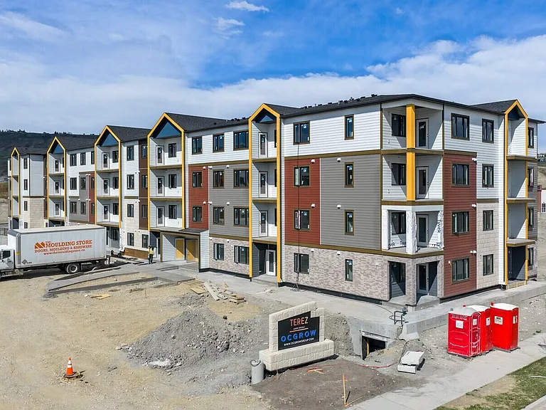 348 Greystone Blvd — Photo 8