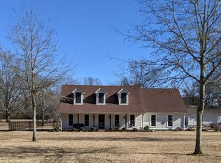 260 Poplar Acres Rd, Piperton, TN 38017